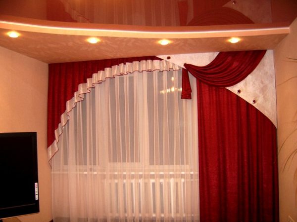 модные шторы в зал