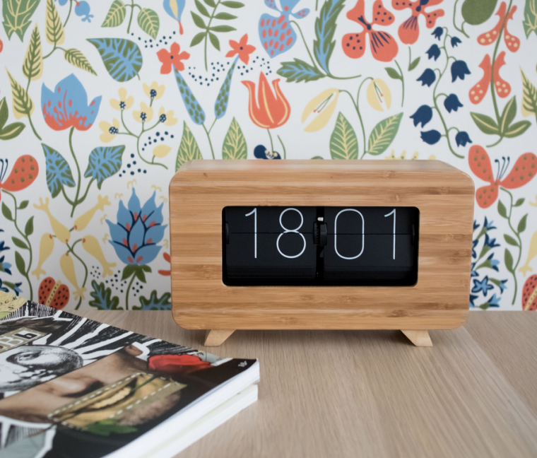 Часы в интерьере - стильные идеи применения часов в интерьере и обзор идеальных вариантов декора (110 фото)