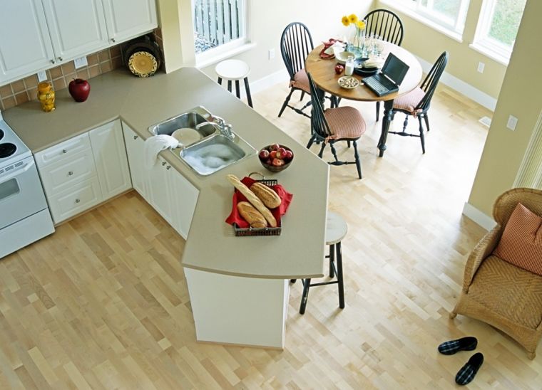 Пол на кухне - интересные варианты применения современных видов напольного покрытия (95 фото)